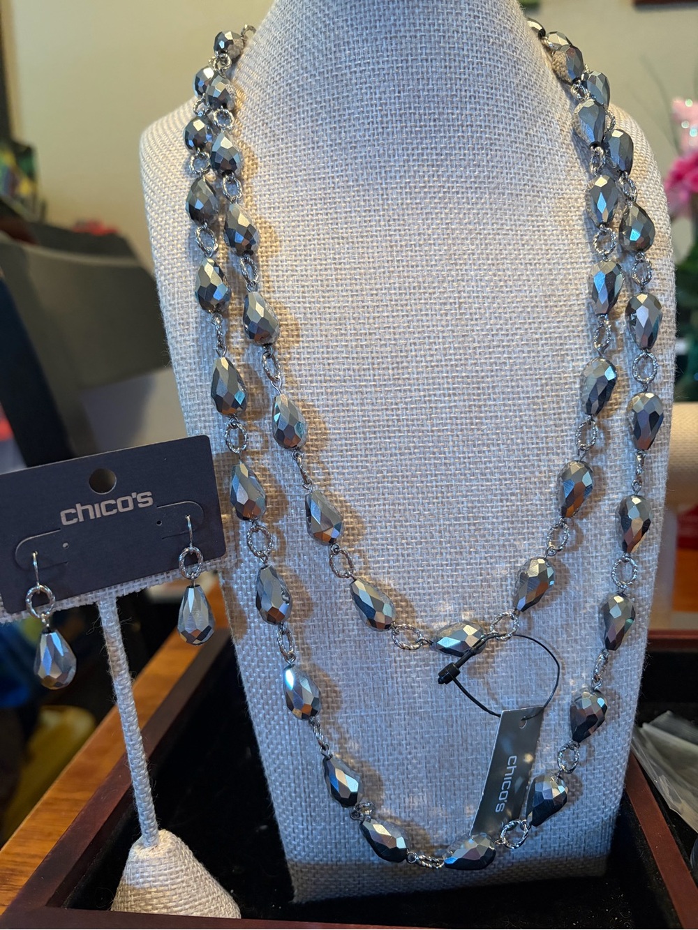 Chico's Metallic Hematite Faceted Teardrop Necklace & Earrings Set